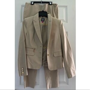Two piece suit set
